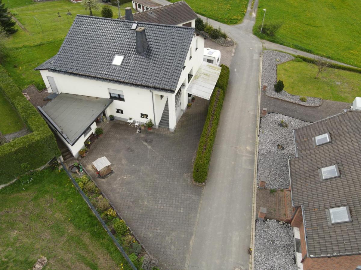 Ferienwohnung Zum Nuerburgring Munk 외부 사진